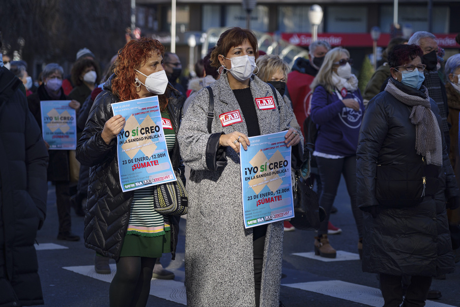 Carteles en apoyo a la Atención Primeria en Bilbo.