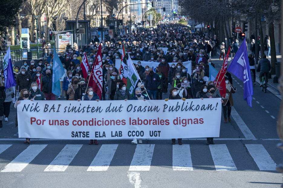 Manifestación en las calles de Donostia.