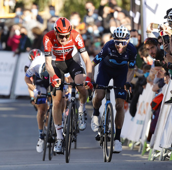 Tim Wellens se ha impuesto en una llegada en subida a Alejandro Valverde.
