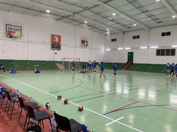 Bera Bera aterrizó en Lanzarote apenas dos horas antes del partido. 