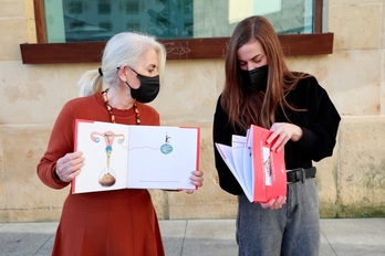 Ezker eskuin, Aran Santamaria eta Aintzane Usandizaga asteazken honetan, Donostian.