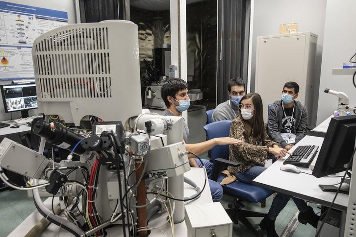 20 ikasle hautatu dituzte CIC nanoGUNEren neguko eskolarako.