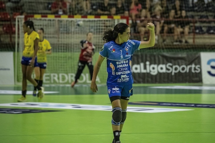 Sara Gil De la Vega, Bera Berak Rocasaren aurka duela urte pare bat jokaturiko partida baten.