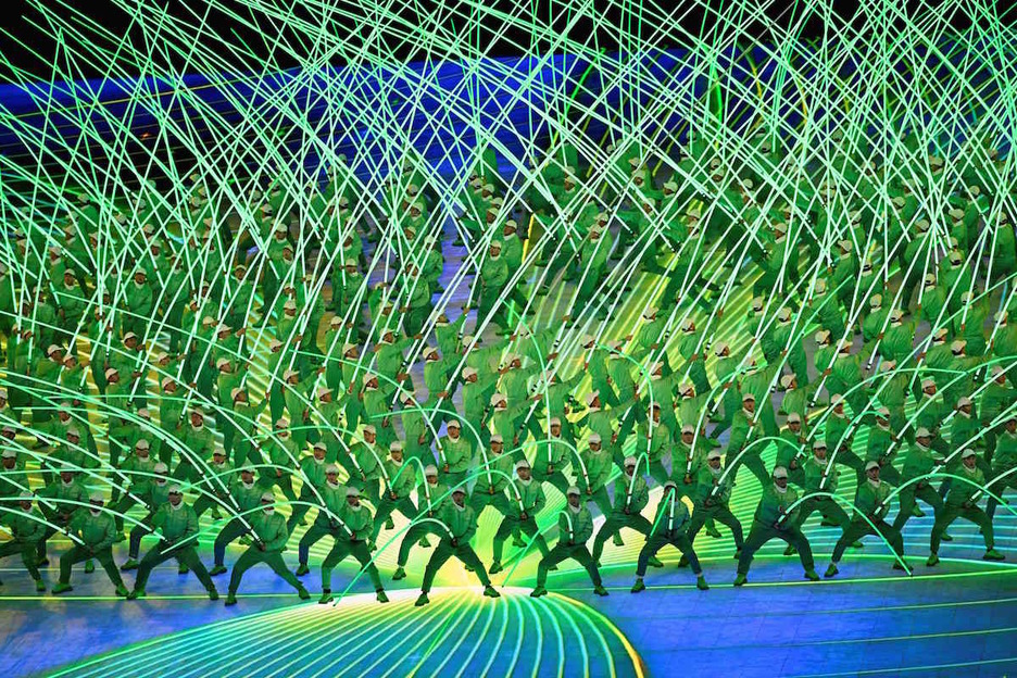 Inaugurazio ekitaldiak momentu ikusgarriak utzi ditu.