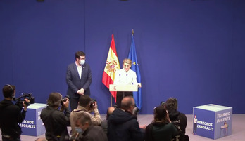 La ministra española de Trabajo, Yolanda Díaz, y el secretario de Estado de Empleo, Joaquín Pérez Rey, han comparecido ante la prensa tras la reunión de este lunes con los agentes sociales.