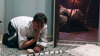 Oliver Masucci protagoniza este drama.