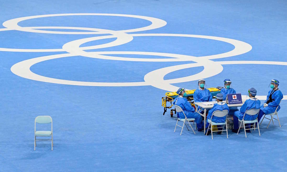 Neguko Olinpiar Jokoetan lanean daude medikuek euren tartetxoa ere dute.