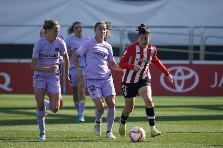 El Athletic ha generado peligro a la contra pero no ha podido marcar en su derrota ante el Barcelona.
