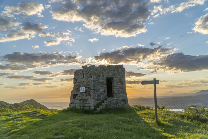 Santa Barbara dorrea, Jaizkibelen. 