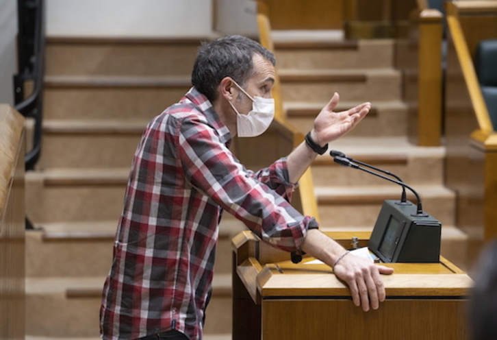 EH Bildu ha propuesto sin éxito que el Parlamento se reafirme en el acuedo contra la Ley Mordaza de 2016.