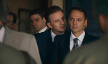 Rongione encarna al banquero suizo sumido en una pesadilla.