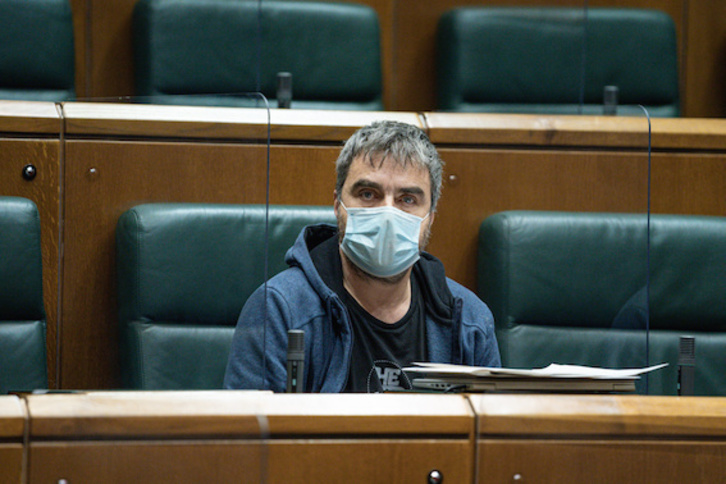 El parlamentario de EH Bildu Mikel Otero ha pedido información sobre los problemas al Gobierno de Lakua.