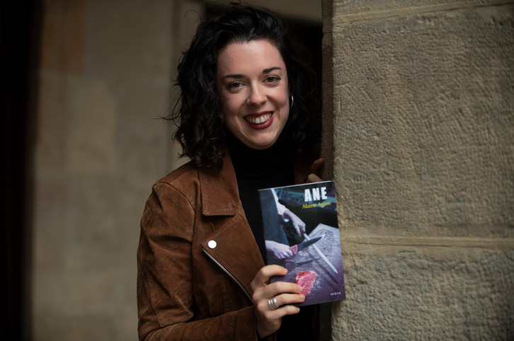 ‘Ane’, de Alaine Agirre, inaugura la colección Pásalo con su traducción