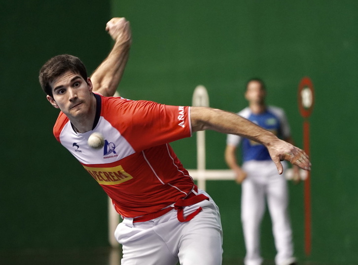 Jose Javier Zabaletak datorkionerako prest dela erakutsi du.