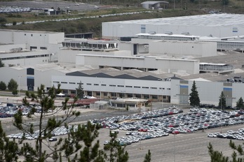 El pasado junio alrededor de 5.000 vehículos permanecían en el parking de la empresa de Volkswagen sin poder ponerse a la venta por falta de un componente.