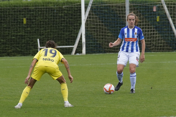 Etxezarreta, en la imagen durante el encuentro frente al Villarreal de la primera vuelta, se ha recuperado y vuelve a la convocatoria.