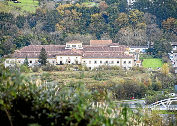 Vista de la prisión de Martutene.