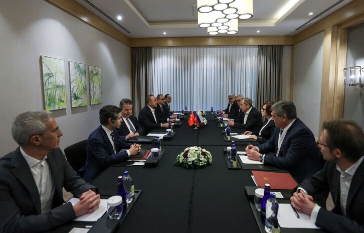 Reunión entre Ucrania y Rusia en la provincia de Antalya.