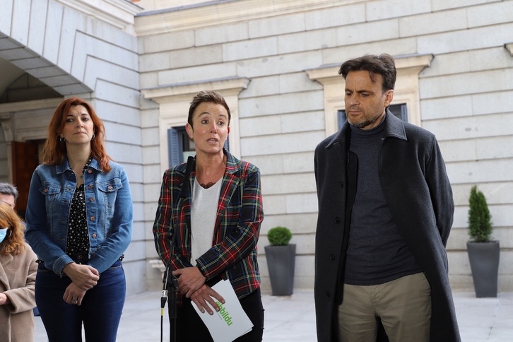 Carolina Telechea, Bel Pozueta y Jaume Asens han dado cuenta del acuerdo alcanzado con el PSOE.