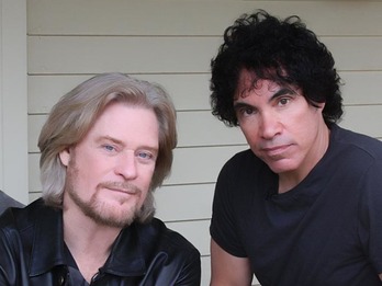 Hall & Oates