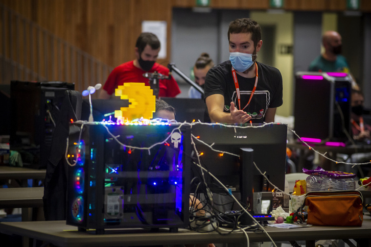 Euskal Encounterren XX!X.edizioa BECen, iragan den udan.