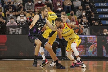 Bigote eta Hakanson ez daude; bai ordea Clevin Hannah.