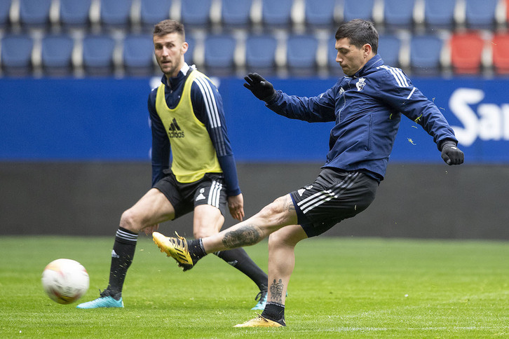 Tras cumplir un partido de sanción y renovar su contrato, Chimy Ávila regresará al costado diestro ofensivo.