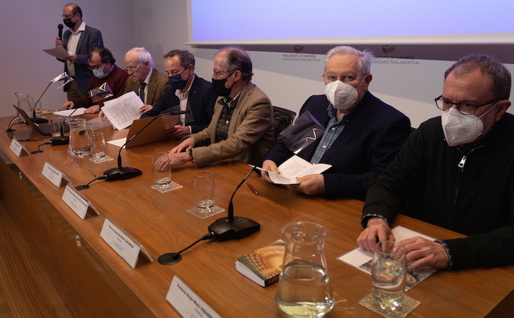 Jimeno, Feliú, Monreal, Colín, Zabaleta y Nuin durante el debate. 