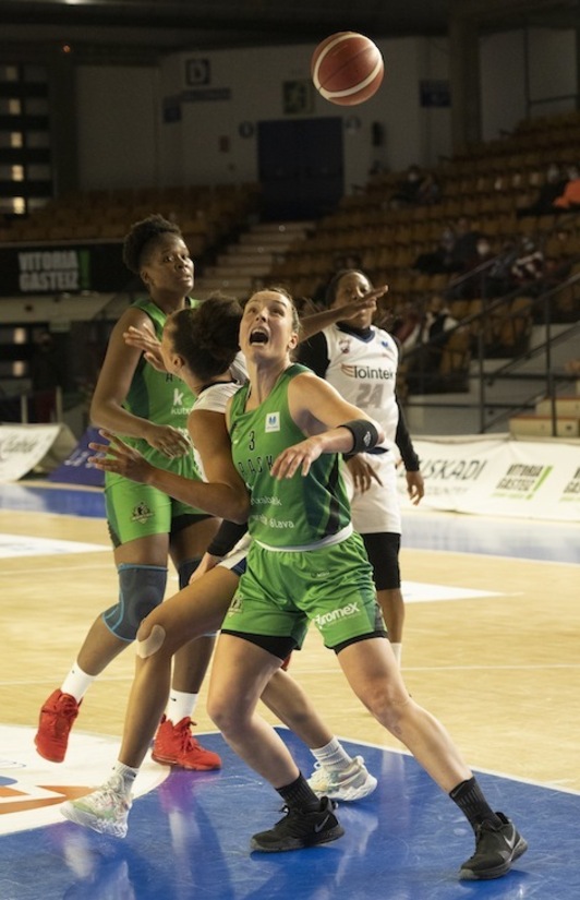 Gracia Alonsoren partida bikainak ez du saririk izan.