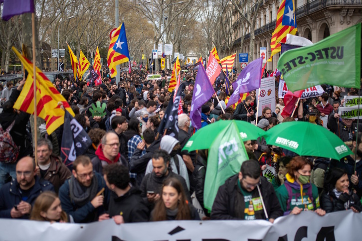 Protesta en Barcelona en el marco de la huelga educativa contra la imposición del 25% de castellano en las aulas, el pasado 23 de marzo.