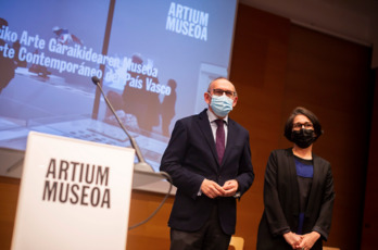 Ramiro González y Beatriz Herráez, en la presentación de este viernes.