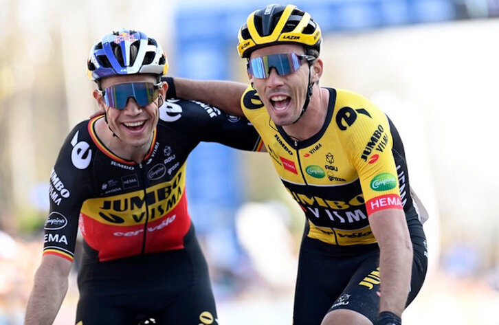 Wout van Aert y Laporte celebran el doblete en la E3 Harelbeke.