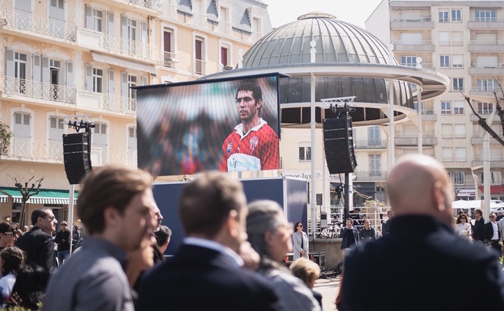 Centenares de personas se despiden de Aramburu en Biarritz