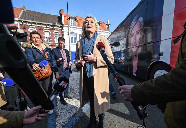 Le Pen, en un acto anterior de campaña en Pas de Calais.