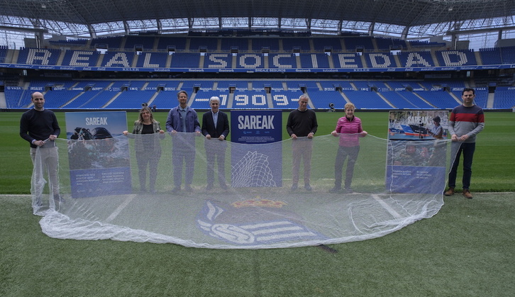 La presentación de ‘Sareak’ ha tenido lugar este miércoles en el estadio de Anoeta.