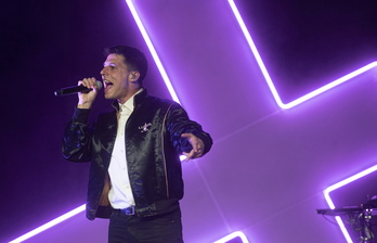 Pello Reparaz, Zetak taldeak eskaini zuen NAIZ Kontzertuan. 