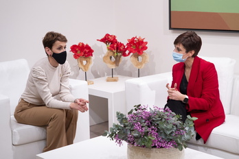 María Chivite e Isabel Rodríguez han firmado el traspaso de la competencia del IMV. 