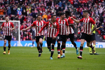 Berenguer ha marcado el gol con un remate de volea en el aire.