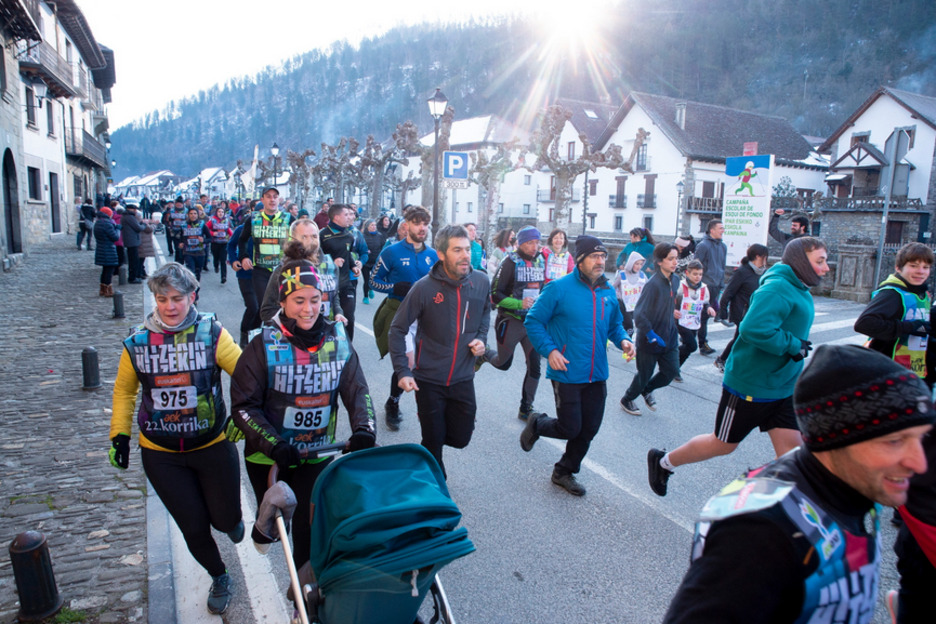 Giro aparta gaur goizean Otsagabian. Giro aparta gaur goizean Otsagabian.