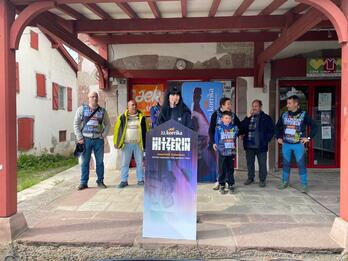 Donibane Garaziko adierazpena irakurri du Alizia Iribarren Anduezak.