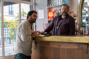 Grégory Montel hace guardia en el bistrot de Grégory Gadebois.