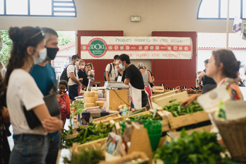 Idoki signifie mettre “cartes sur table” et “ouvrir” en langue basque. © Guillaume FAUVEAU