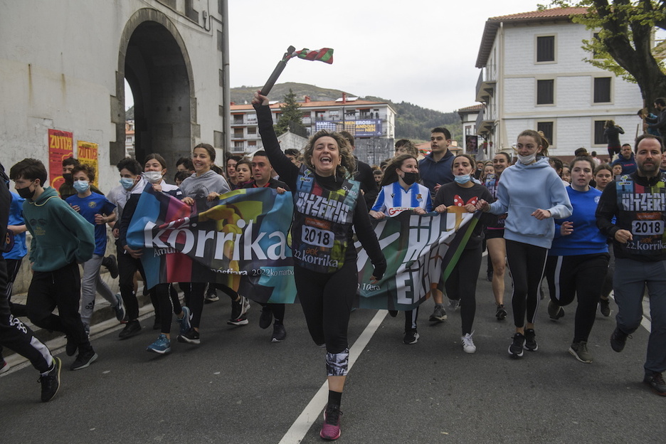 Harro hartu dute lekukoa andoaindarrek. Harro hartu dute lekukoa andoaindarrek.