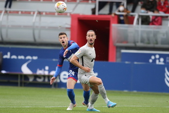 Guru y Gálvez durante el encuentro de la semana pasada entre Amorebieta e Ibiza, que ha reanimado a los azules.