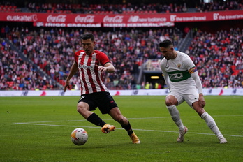 De Marcos se ha hecho con la titularidad en el lateral derecho en los últimos partidos.