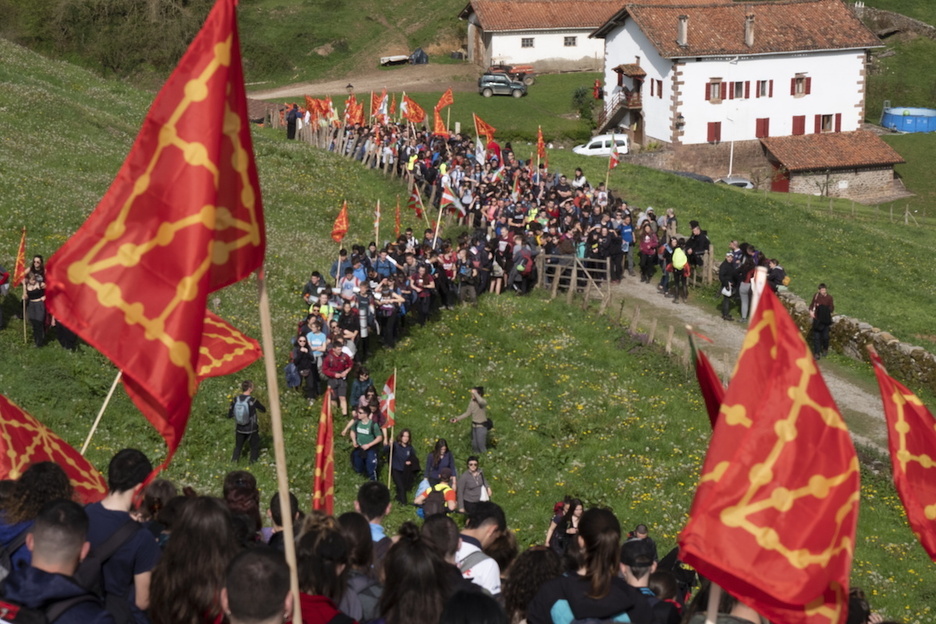 Musika doinu, hitzaldi eta tailerrez beteko dute Baztan gazteek.