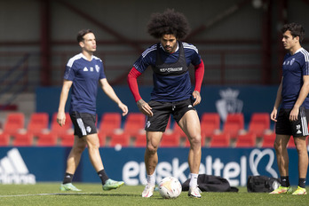 Osasuna necesita la mejor versión de Aridane para ser sólidos en defensa.