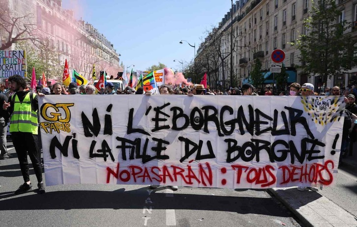 Le Penen aurkako manifestazioa Parisen. 