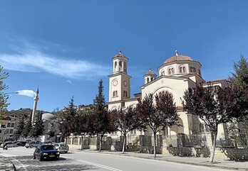 Templo en Albania, donde las religiones saben convivir.