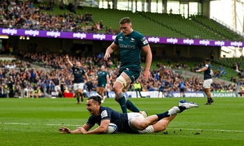 James Lowe anotó cuatro ensayos en la vuelta de la eliminatoria entre Leinster y Connacht.